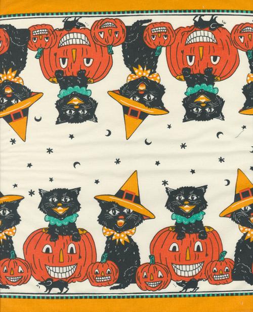 16" Classic Retro Holiday Meow Toweling