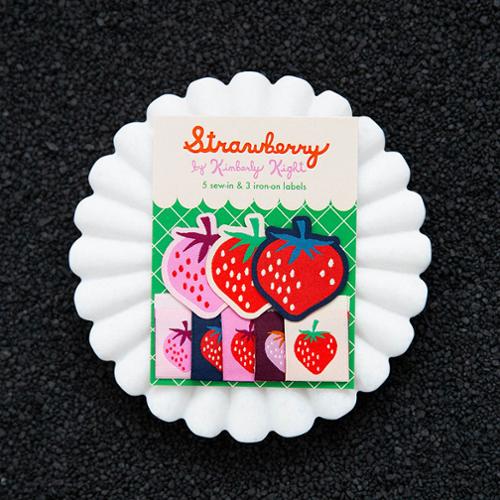 Labels Strawberry Classic by Kimberly Kight